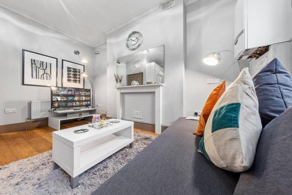 Sleep4 In Heart Of Fitzrovia Near Oxford Cl6 Apartment London Bagian luar foto