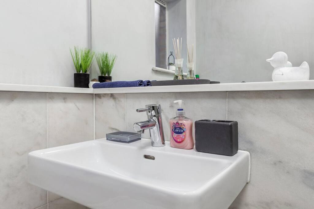Sleep4 In Heart Of Fitzrovia Near Oxford Cl6 Apartment London Bagian luar foto